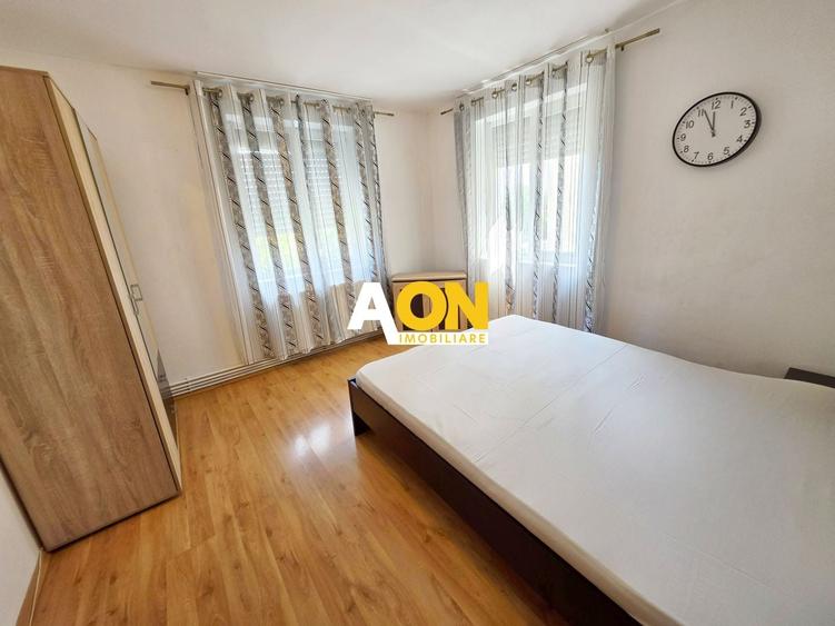 Apartament cu 4 camere decomandat, mobilat în Cetate