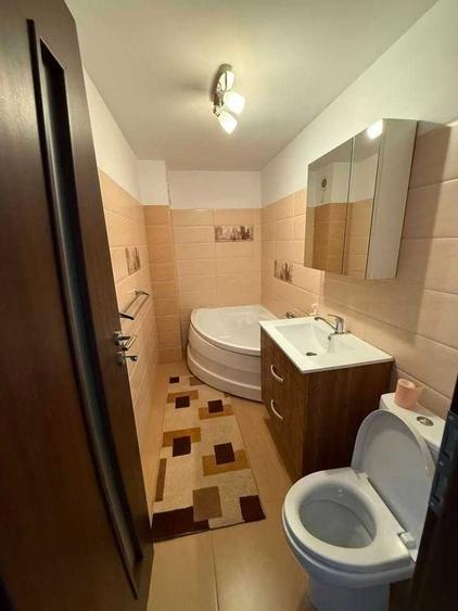 Apartament cu 2 camere decomandat în Sebastian