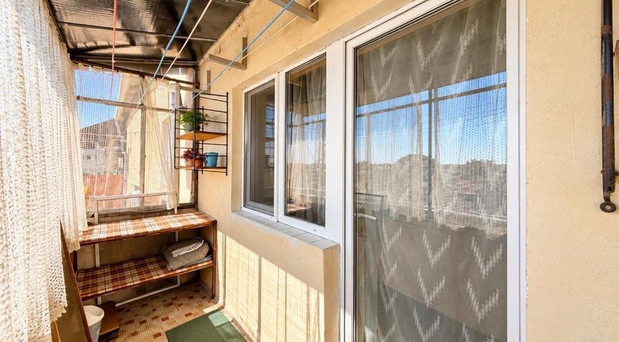 Apartament cu 2 camere decomandat în Soarelui