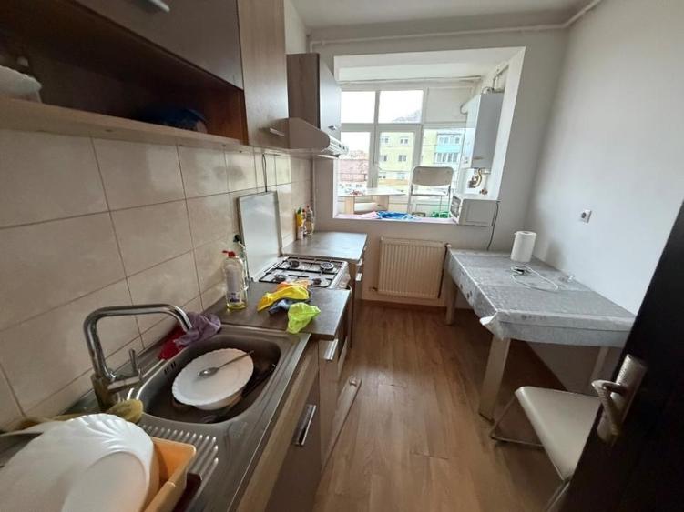 Apartament cu 2 camere, mobilat în Mihai Viteazul