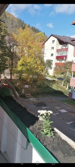 Apartament cu 2 camere decomandat în Răcădău