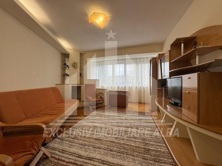 Apartament cu 3 camere decomandat, mobilat în Cetate