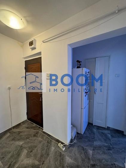 Apartament cu 3 camere decomandat în Ostroveni