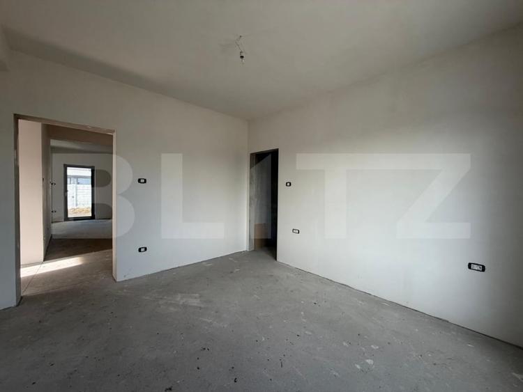 Duplex cu 3 camere cu Teren 400 Mp în Moșnița Nouă