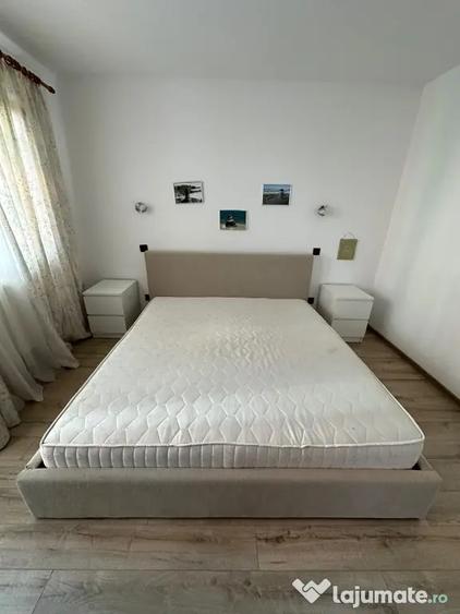 Apartament cu 2 camere semidecomandat în Podu Roș