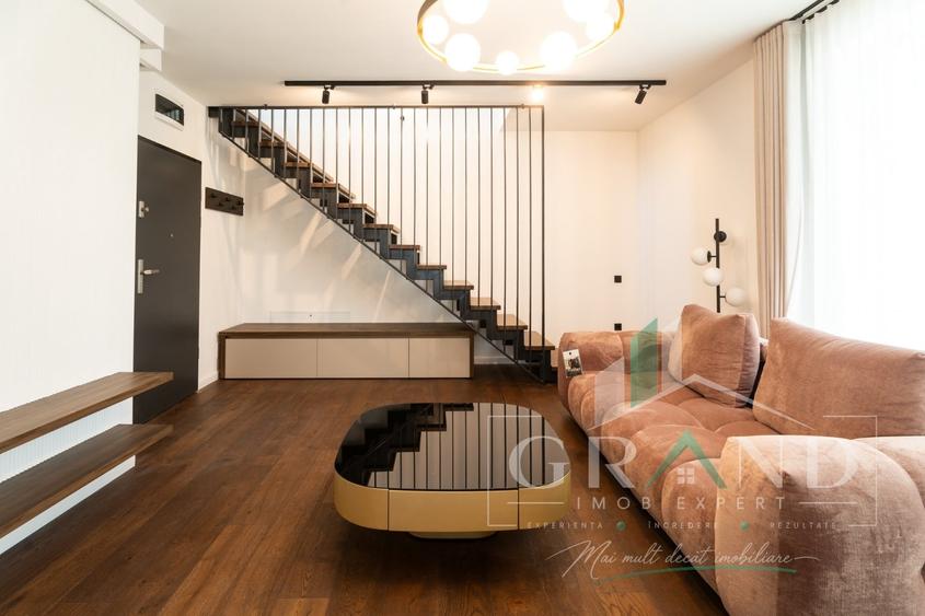 Penthouse cu 3 camere semidecomandat, mobilat în Grigorescu