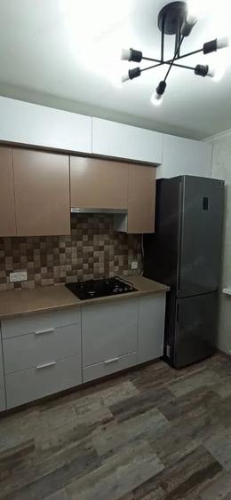 Apartament cu 2 camere decomandat în Moșilor