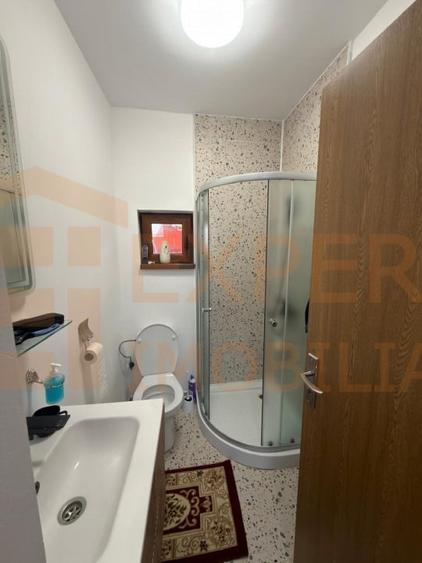 Casă individuală cu 3 camere cu Canalizare în CET