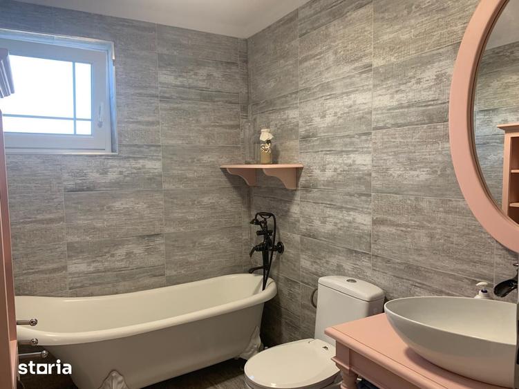 Casă cu 4 camere cu Teren 250 Mp în Utvin
