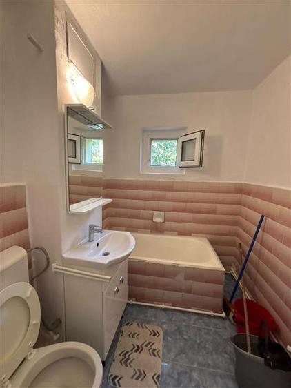 Apartament cu 2 camere decomandat, mobilat în Micro 16