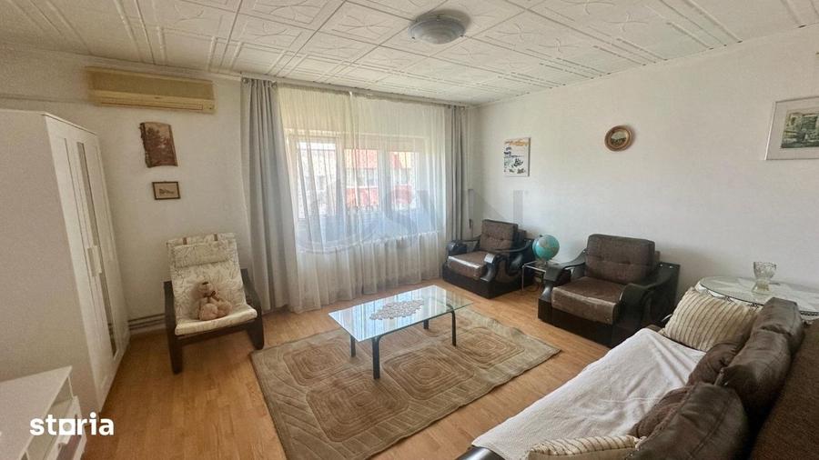 Apartament cu 3 camere decomandat în 13 Septembrie
