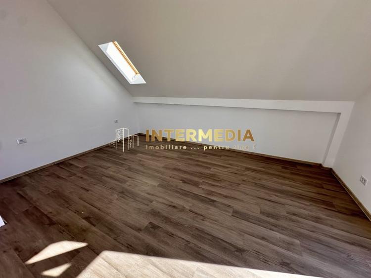 Garsonieră decomandată în Cetate