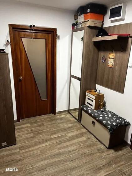 Apartament cu 3 camere în Crângași