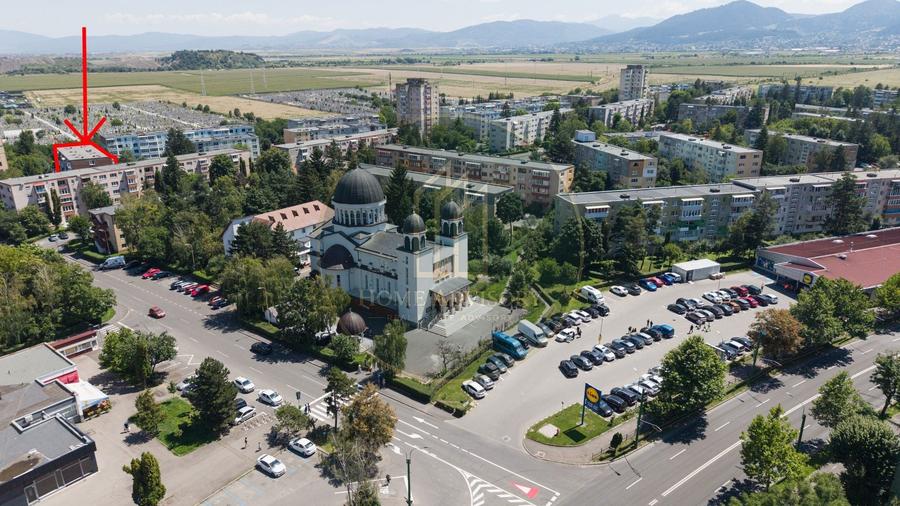 Garsonieră decomandată, mobilată în Astra