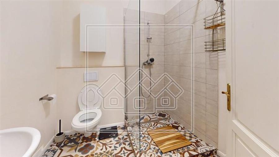 Apartament cu 3 camere circular în Sub Arini