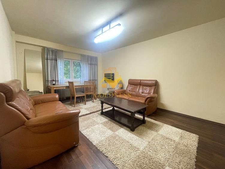 Apartament cu 3 camere decomandat în Mărăști