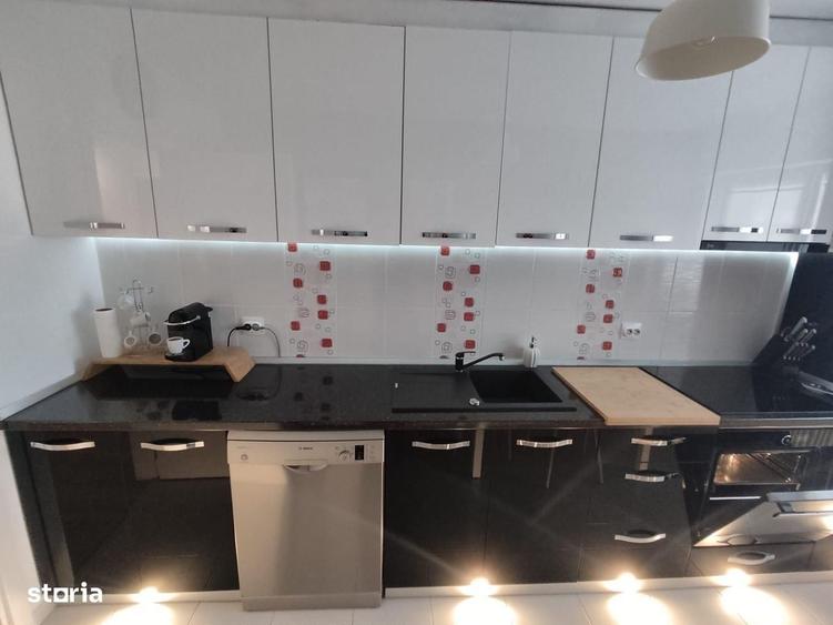 Apartament cu 3 camere în Theodor Pallady