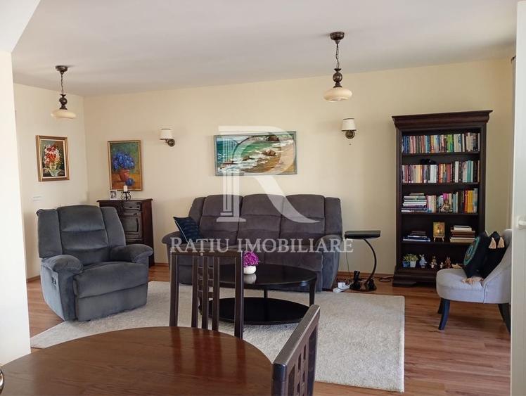 Duplex cu 4 camere cu Canalizare în Oncea