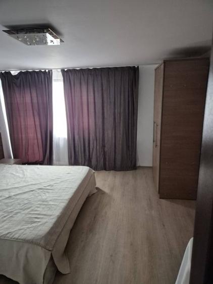 Casă individuală cu 5 camere cu Canalizare în Lumina