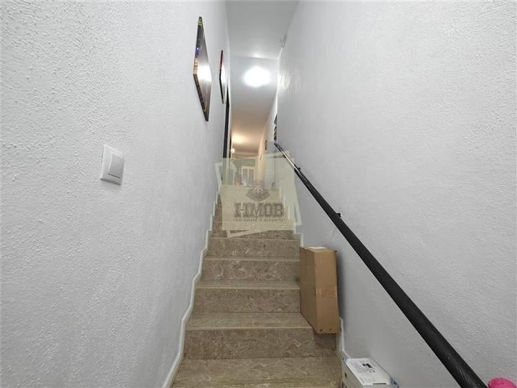 Casă individuală cu 4 camere cu Garaj în Trei Stejari
