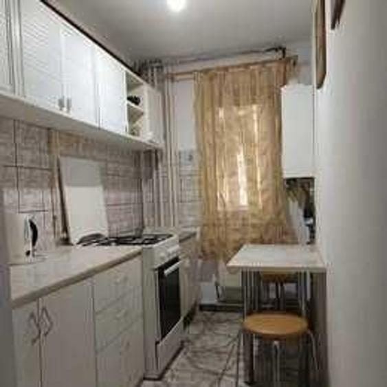 Apartament cu 2 camere semidecomandat în Boul Roșu
