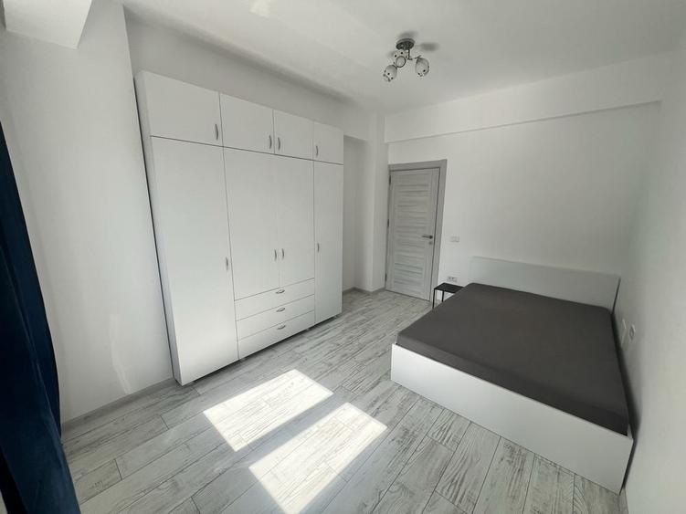 Apartament cu 2 camere decomandat în Berceni