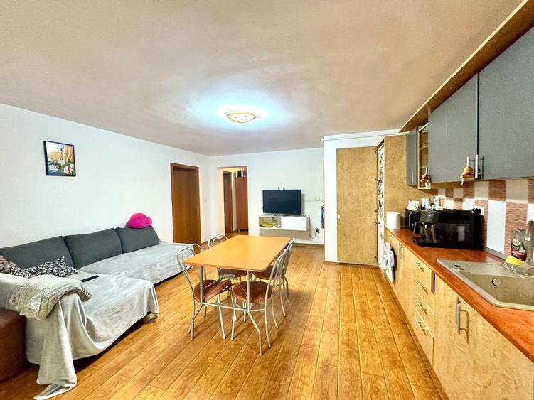 Apartament cu 3 camere în Giroc