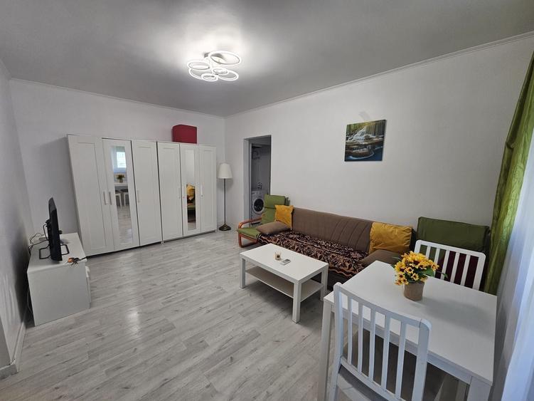 Apartament cu 2 camere semidecomandat în Chibrit