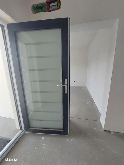 Casă cu 4 camere cu Teren 500 Mp în Central