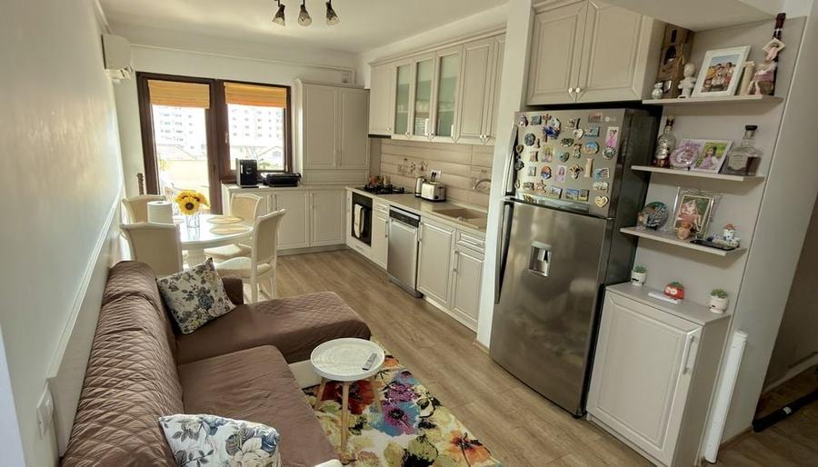 Apartament cu 2 camere decomandat în Bratia din Deal