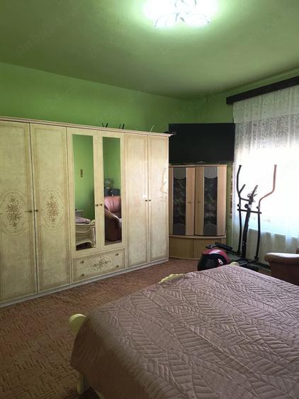 Casă cu 2 camere cu Teren 360 Mp în Central
