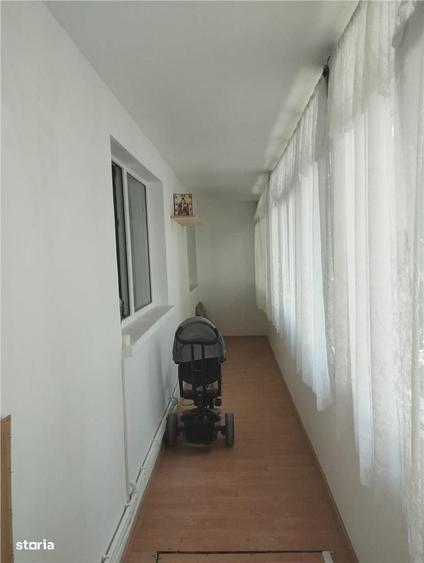 Apartament cu 2 camere semidecomandat în Letea Veche