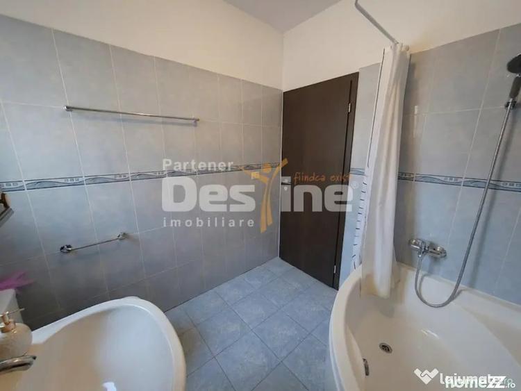Apartament cu 3 camere în Valea Adâncă