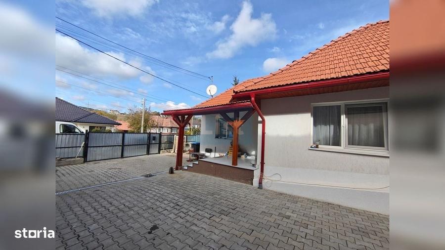 Casă cu 2 camere cu Teren 1000 Mp în Băișoara