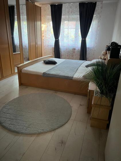 Apartament cu 2 camere decomandat în Bucovina