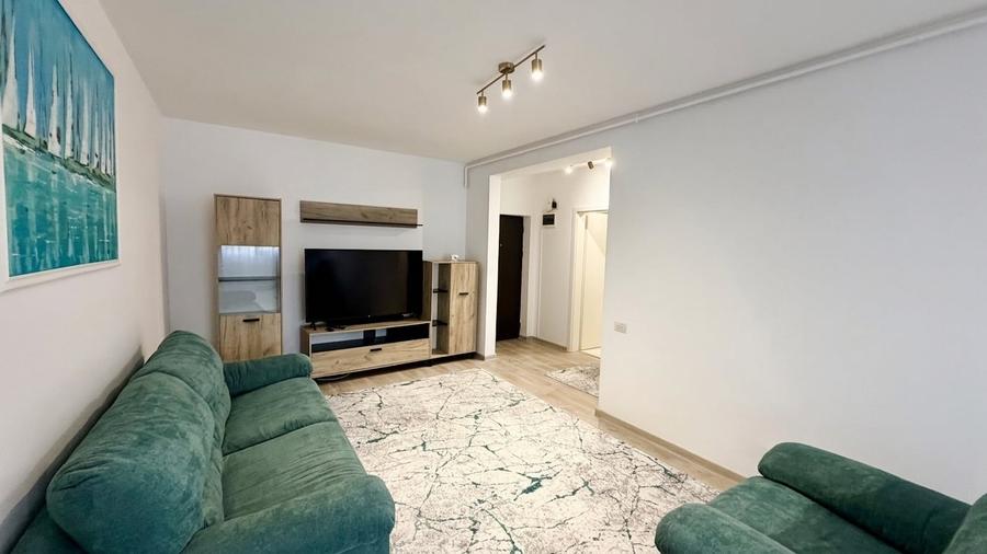 Apartament cu 2 camere semidecomandat în Tunari