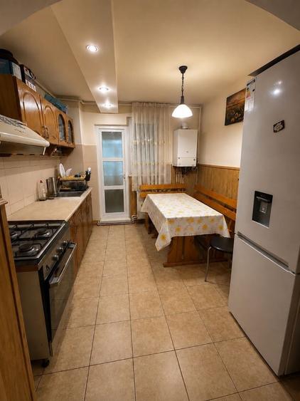 Apartament cu 2 camere semidecomandat în Micro 4