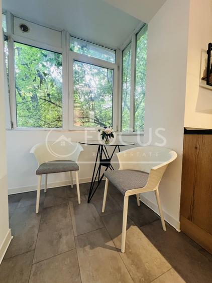 Apartament cu 2 camere semidecomandat, mobilat în Floreasca