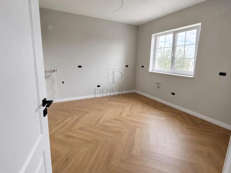 Casă cu Teren 550 Mp în Moșnița Veche