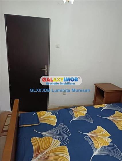 Inchiriere apartament 3 camere decomandat Targoviste Central - 6