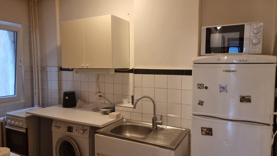Apartament cu 2 camere decomandat în Dorobanți