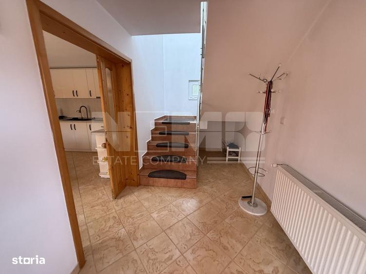 Casă cu 4 camere în Frătăuții Vechi