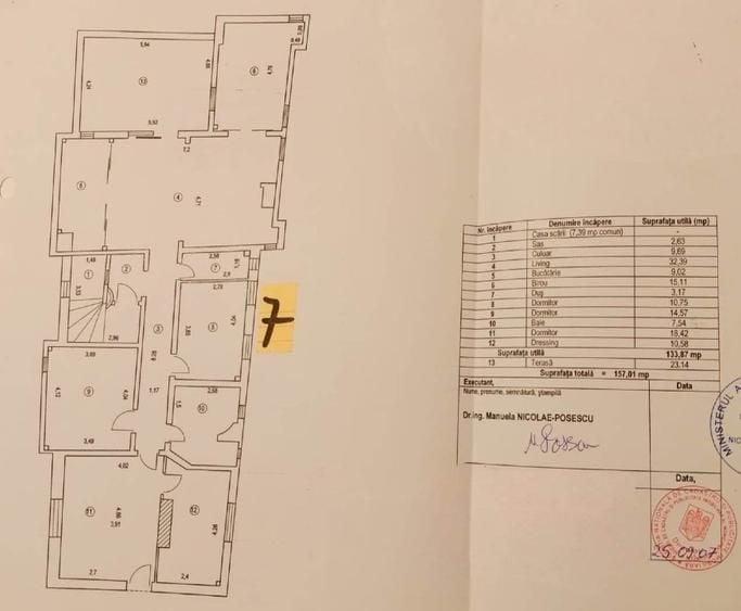 Apartament cu 5 camere decomandat în Kiseleff