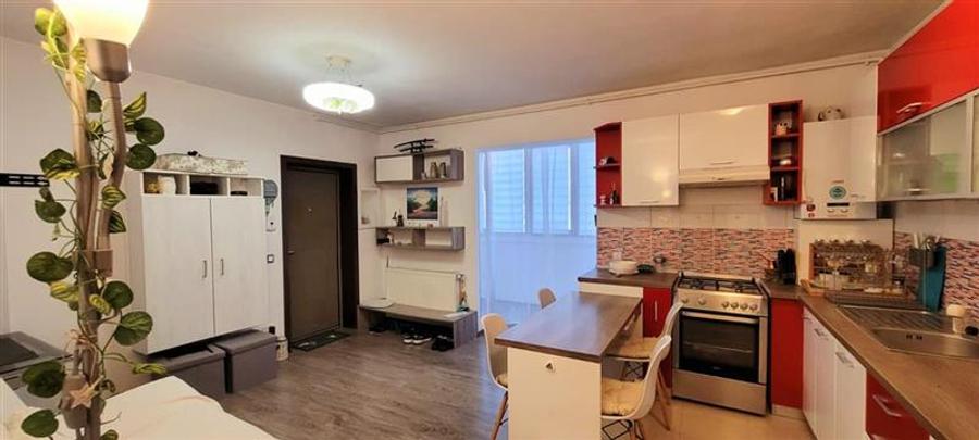 Apartament cu 2 camere semidecomandat, mobilat în Gușterița