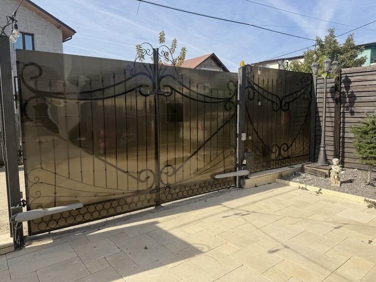 Casă cu 4 camere în Chiajna