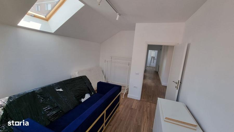 Apartament cu 3 camere în Florilor
