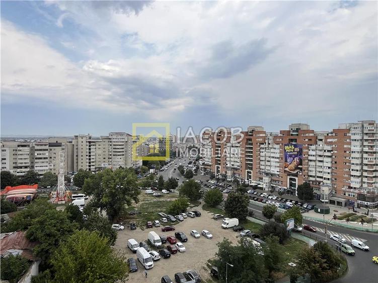 Apartament cu 2 camere decomandat în Central
