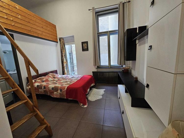 Apartament cu 2 camere semidecomandat în Ultracentral
