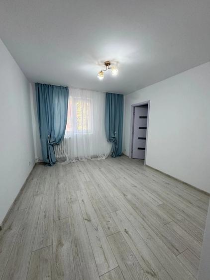 Apartament cu 2 camere semidecomandat în Tătărași
