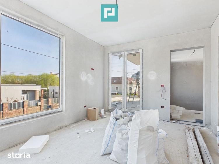 Casă cu 6 camere cu Teren 464 Mp în Pârneava